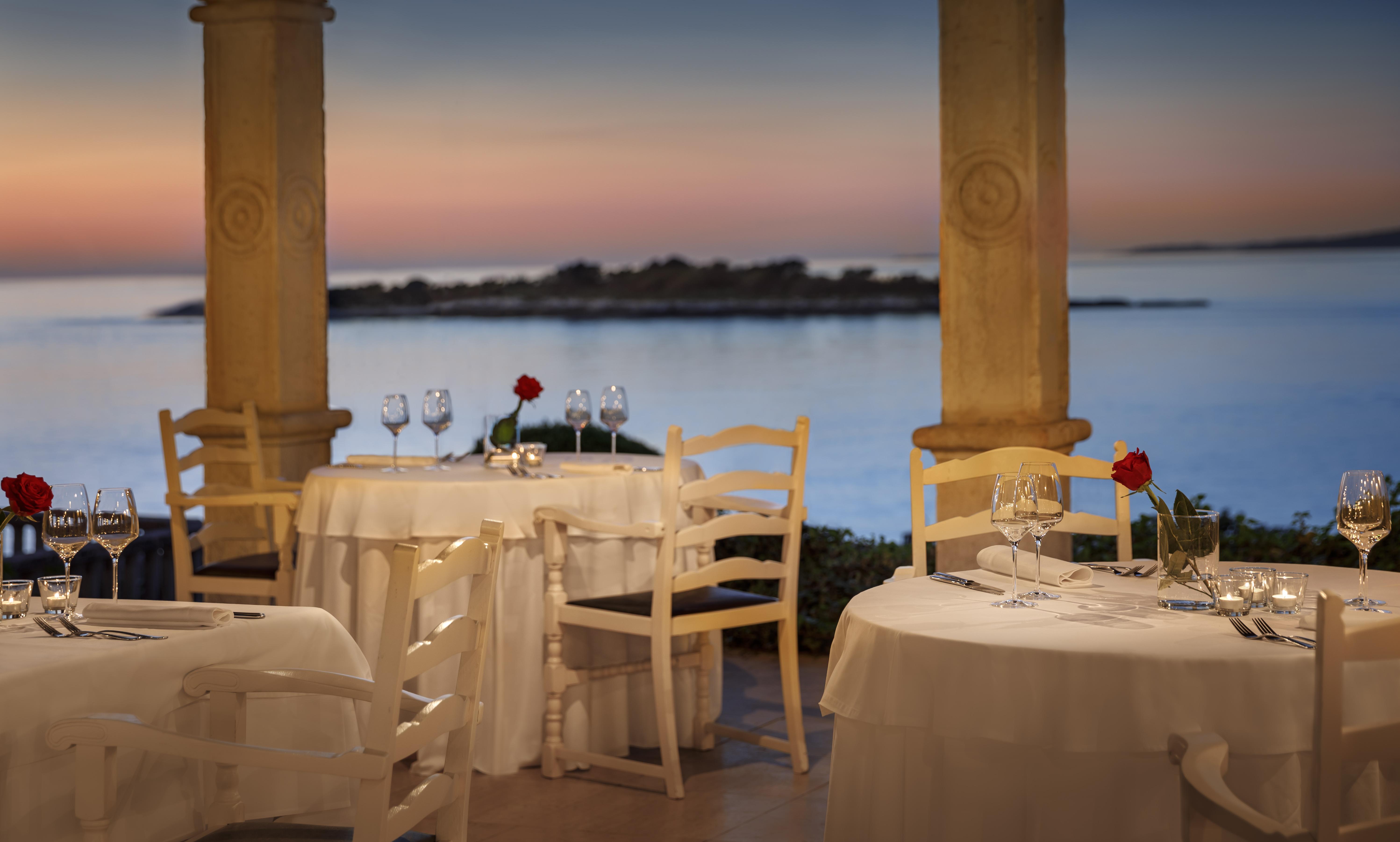 Maistra Select All Suite Island Hotel Istra Rovinj Exterior photo