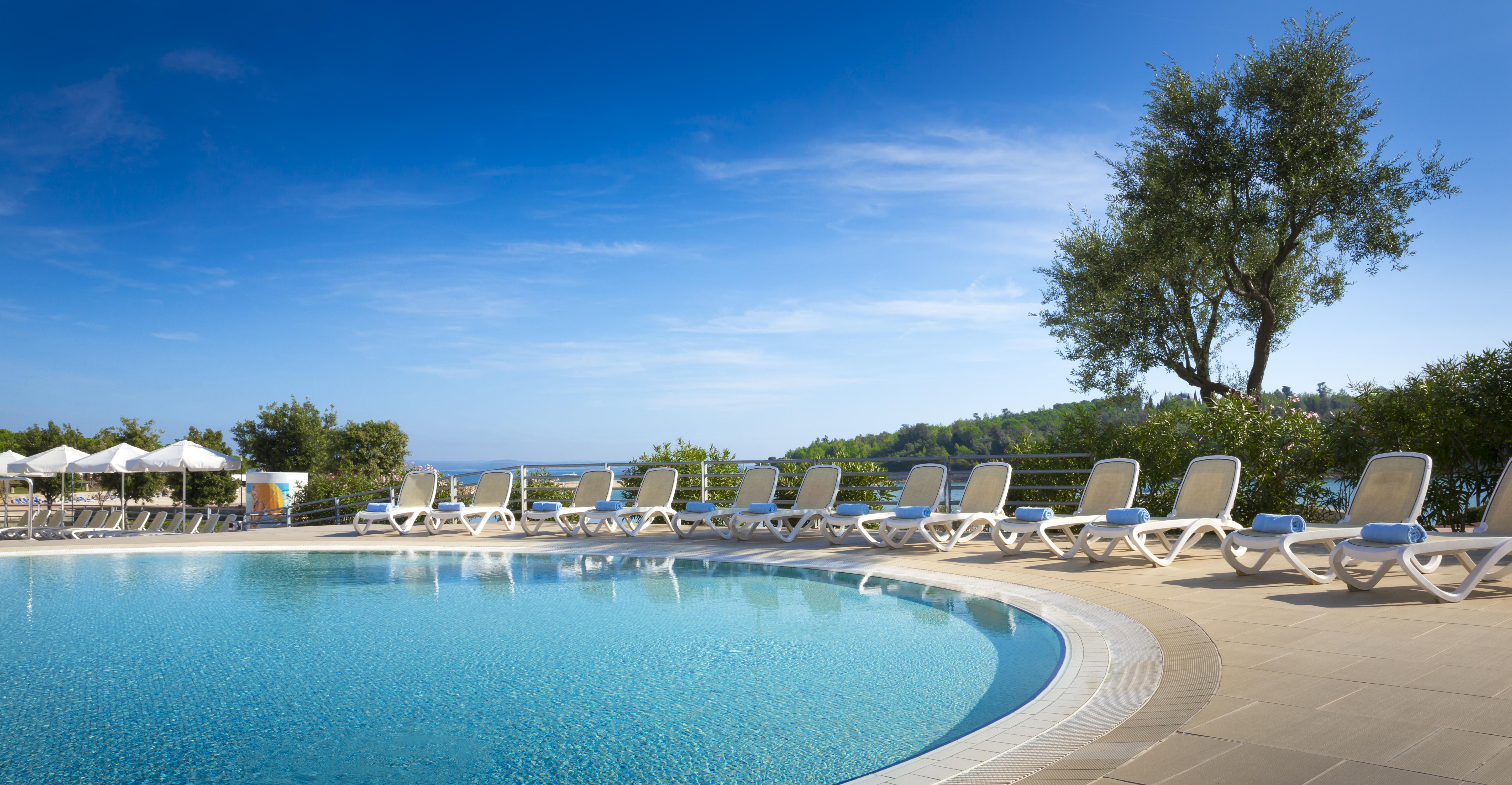 Maistra Select All Suite Island Hotel Istra Rovinj Exterior photo