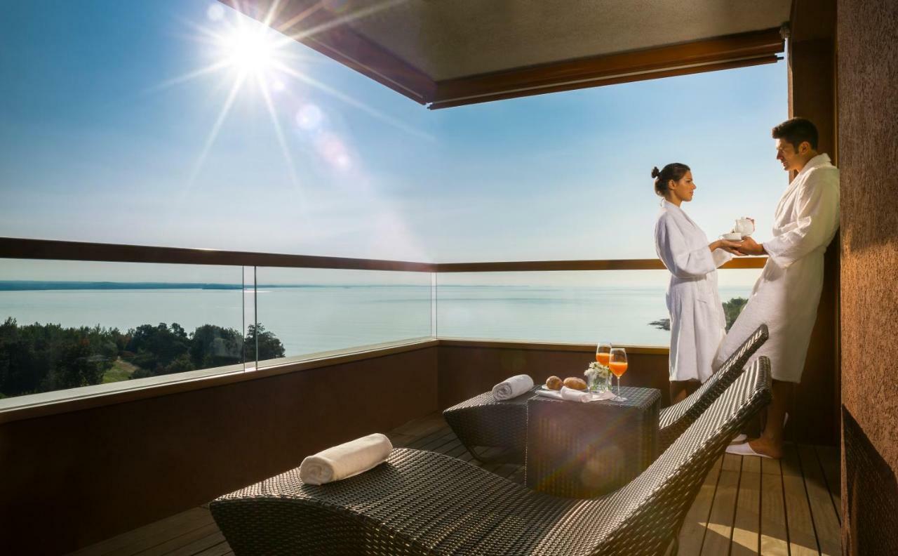 Maistra Select All Suite Island Hotel Istra Rovinj Exterior photo